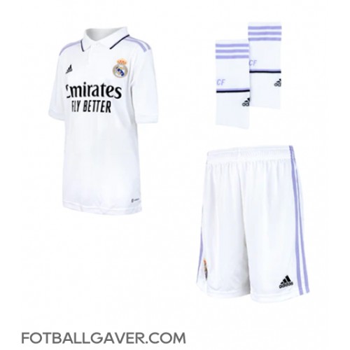 Real Madrid Luka Modric #10 Fotballklær Hjemmedraktsett Barn 2022-23 Kortermet (+ korte bukser)